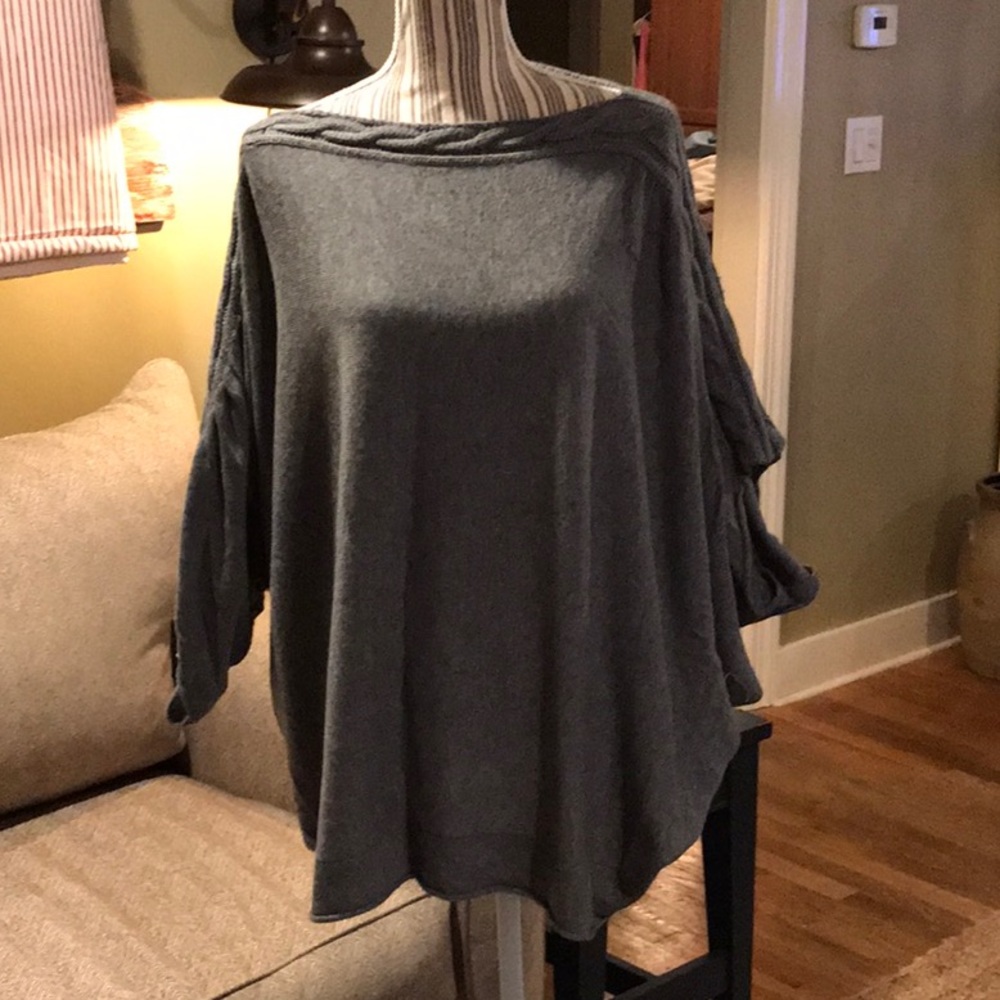 Kye Mi tunic sweater